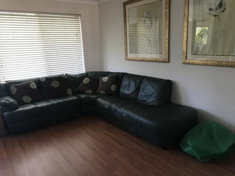 Hillarys Holiday Home - Your Accommodation 1