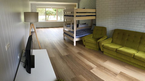 HIP NAUTIC - 100 Metres To Beach - Your Accommodation 1