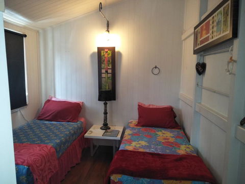Homestay At Julie's - Your Accommodation 2