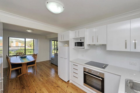 Horace St 85 - Shoal Bay - Your Accommodation 0