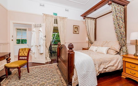 Ithaca - Your Accommodation 2