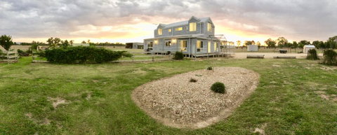 Jackaleah Farm Stay - Your Accommodation 0