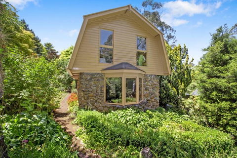 Jalscene - Your Accommodation 1