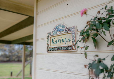 Karinya Cottage - Pet Friendly Country Retreat - Your Accommodation 3