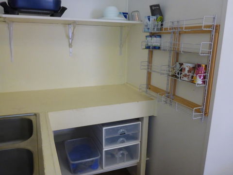 Kenny's Cabin - Your Accommodation 3