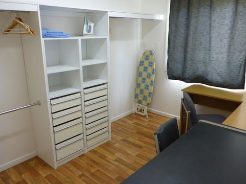 Kenny's Cabin - Your Accommodation 2