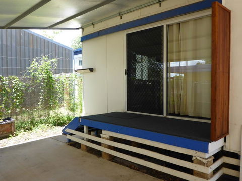 Kenny's Cabin - Your Accommodation 1