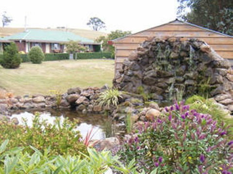 Kentish Hills Retreat - Your Accommodation 2