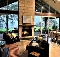 Kenwood Bank Vineyard Retreat - Your Accommodation