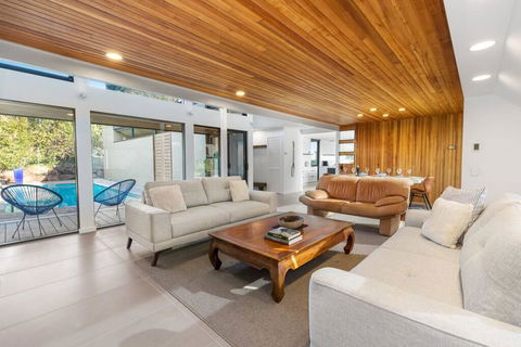 Kiah By The Bay - Your Accommodation 3