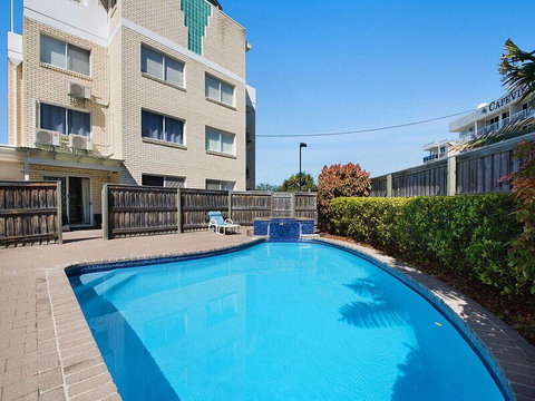Kings Beach Ocean Front Views Private Balcony Overlooking Kings Beach - Your Accommodation 3