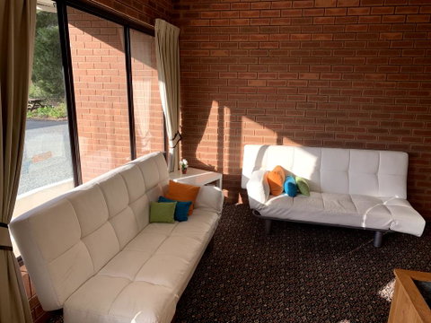Kingswood Motel - Your Accommodation 3