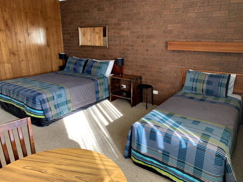 Kingswood Motel - Your Accommodation 1
