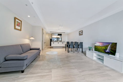 KOZYGURU HAYMARKET SYDNEY CITY VIEW 2 BED STUNNING APT NHA178-1206 - Your Accommodation 0