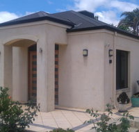 Lake Estate Stay - Your Accommodation