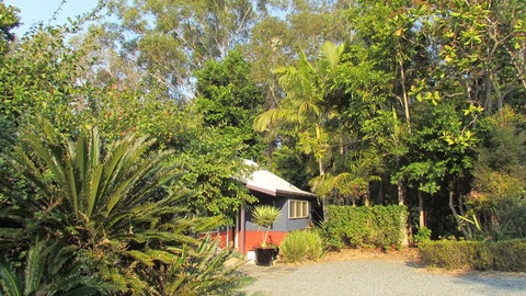 Lake Russell Lakeside Retreat - Your Accommodation 1
