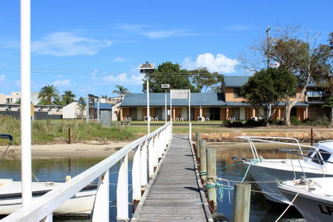 Lakeside Motel Waterfront - Your Accommodation 0