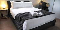 Lakeside Retreat  Business