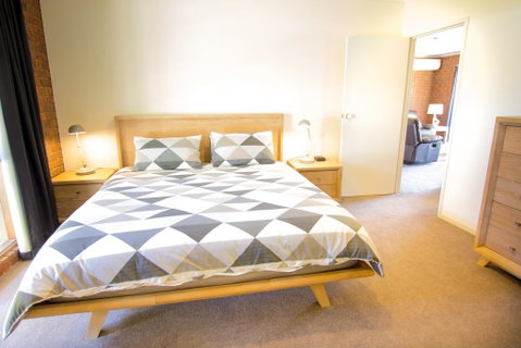 Lakeview - Your Accommodation 2
