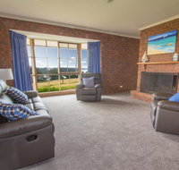 Lakeview - Your Accommodation