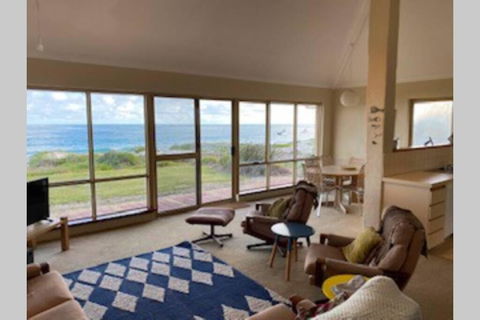 Lands Edge - Your Accommodation 0