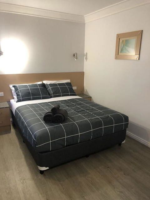 Latitude20 Cattrall Park - Your Accommodation 1