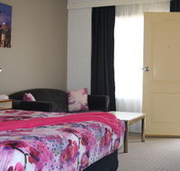 Leagues Motel - Your Accommodation