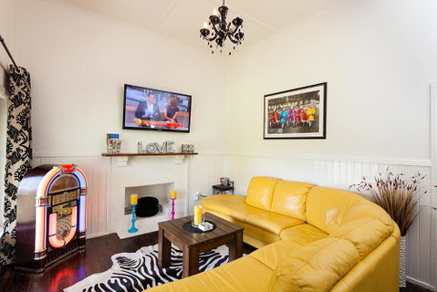 Lemon Cottage - Your Accommodation 1