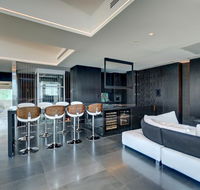 Luxe Haus - Your Accommodation