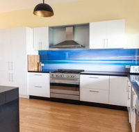Luxurious Waterfront 10 minutes drive to Phillip Island sleeps 12 - Your Accommodation