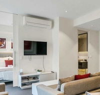 Luxury 2 bdrm in Watson at Walkerville with Balcony FREE carpark near Adelaide CBD - Your Accommodation