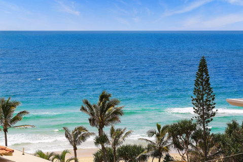 Luxury Beachside Apartment - Your Accommodation 2
