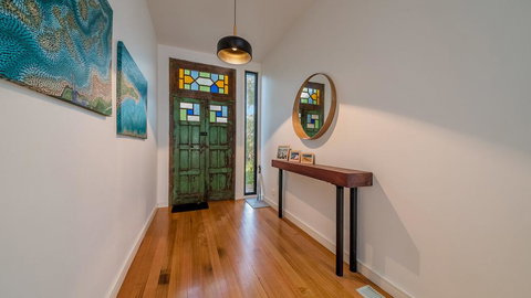 LUXURY BY THE SEA - CLOSE TO THE BEACH - Your Accommodation 1