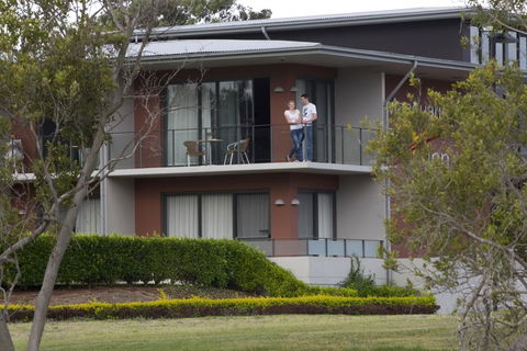 Macquarie 4 Star - Your Accommodation 3