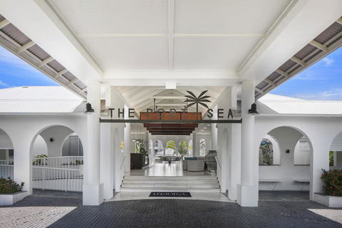 Mantra PortSea - Your Accommodation 3