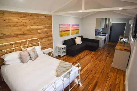 Mar Q Apartment - Your Accommodation 0