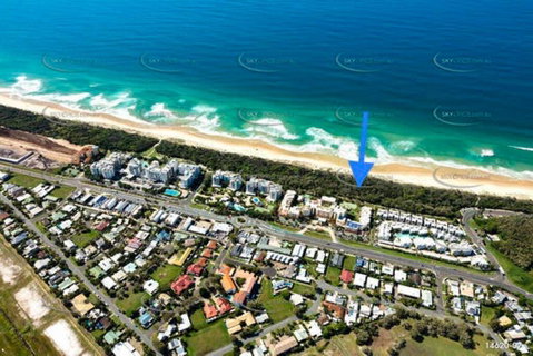 Marcoola Beachfront 3BR -Pool-100m To The Beach. - Your Accommodation 0
