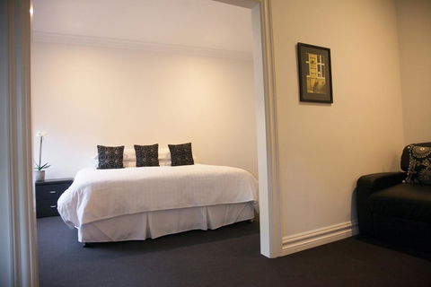 Marybrooke Manor - Your Accommodation 3