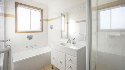 Matron Porter Dr 149 - Your Accommodation 1