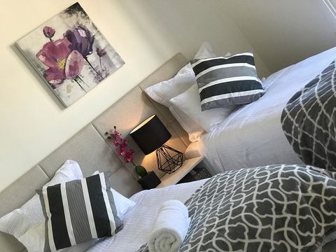 Melbourne Inner City Short Stay Near Flemington Racecourse Free Wifi And Netflix - Your Accommodation 0
