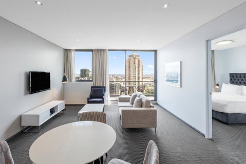 Meriton Suites Campbell Street - Your Accommodation 0