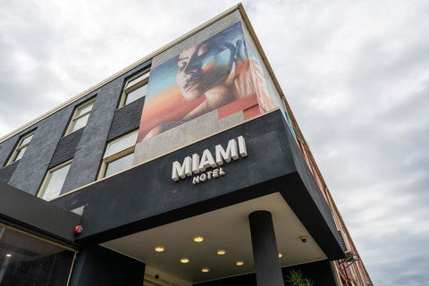 Miami Hotel Melbourne - Your Accommodation 0