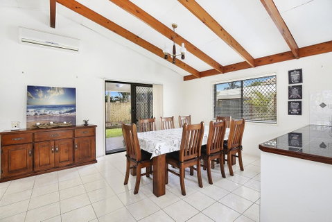 Michael Street 39, Golden Beach - Your Accommodation 1