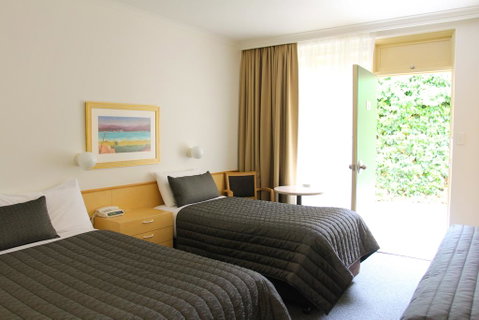 Mid City Motor Inn Queanbeyan - Your Accommodation 0