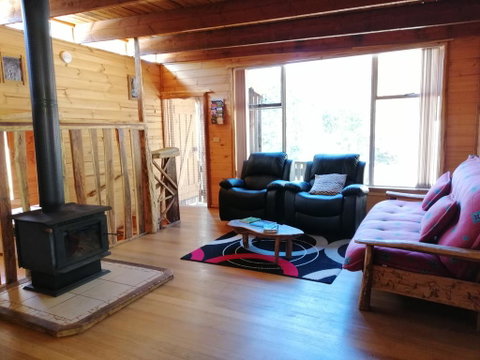 Minnow Cabins Lower Beulah - Your Accommodation 2