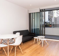 Modern Apartment in Sydney's CBD - Your Accommodation