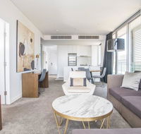 Modern home for 4 Silkari Suite Chatswood - Your Accommodation
