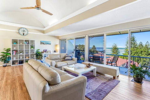 Modern Penthouse With Private Rooftop Terrace - Your Accommodation 3