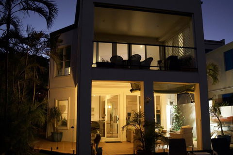 Moreton Bay Beach Lodge - Your Accommodation 3