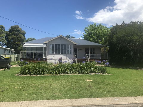 Moruya Holiday House - Your Accommodation 1
